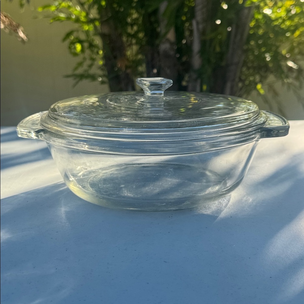 Vintage Anchor Hocking 2 Qt Quart Glass Casserole Dish with Lid